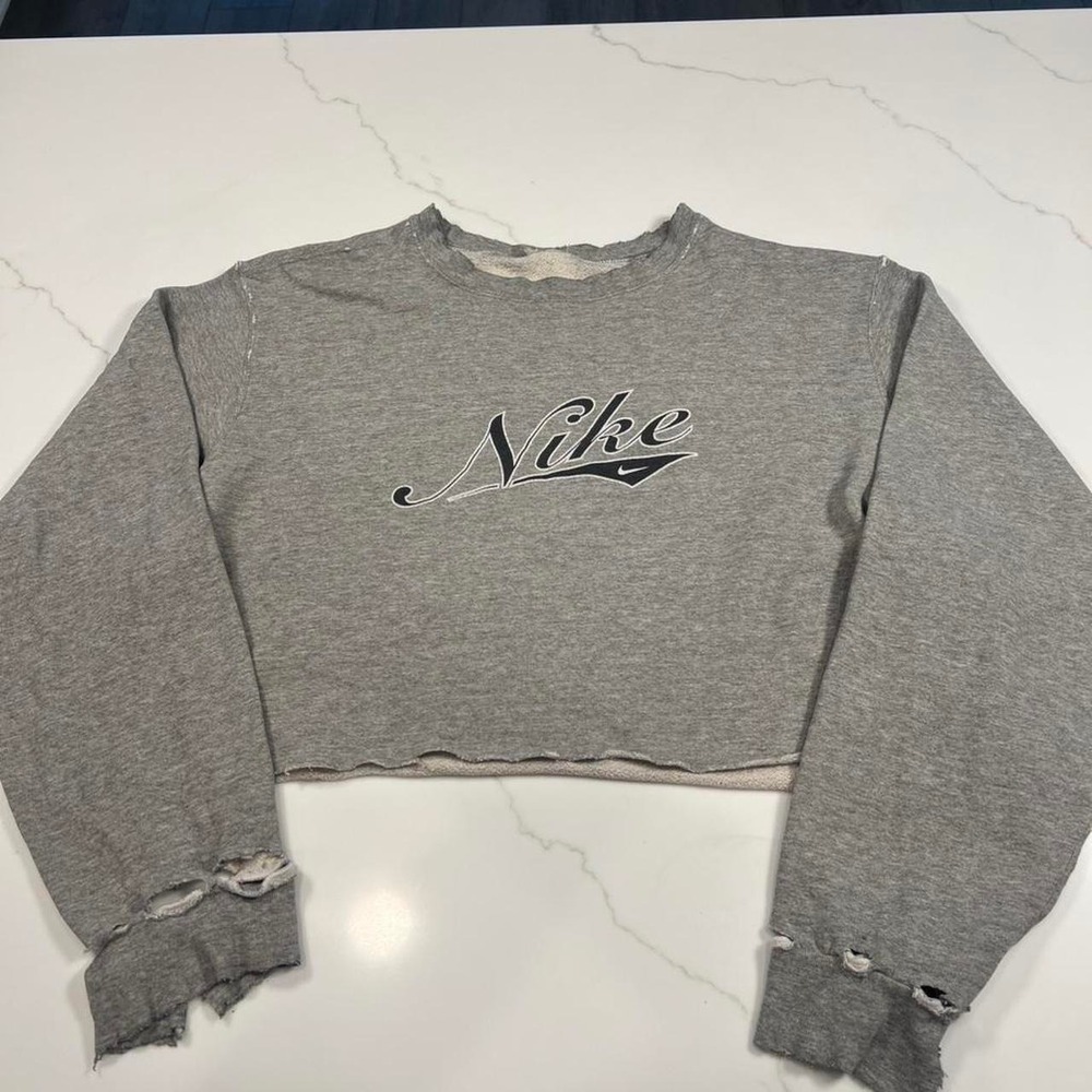 Nike Cropped Sweatshirt Womens Heather Gray Distressed Raw Hem Script Logo